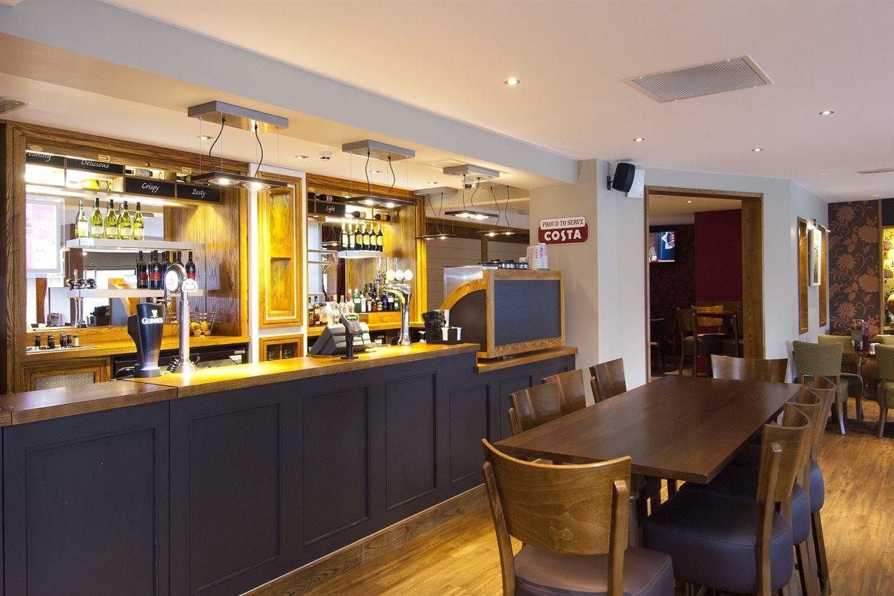 Premier Inn Bradford Central Екстер'єр фото