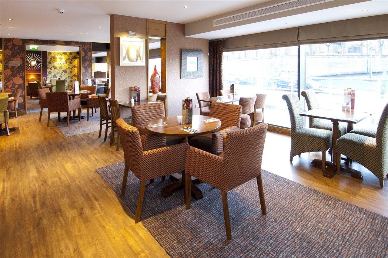 Premier Inn Bradford Central Екстер'єр фото