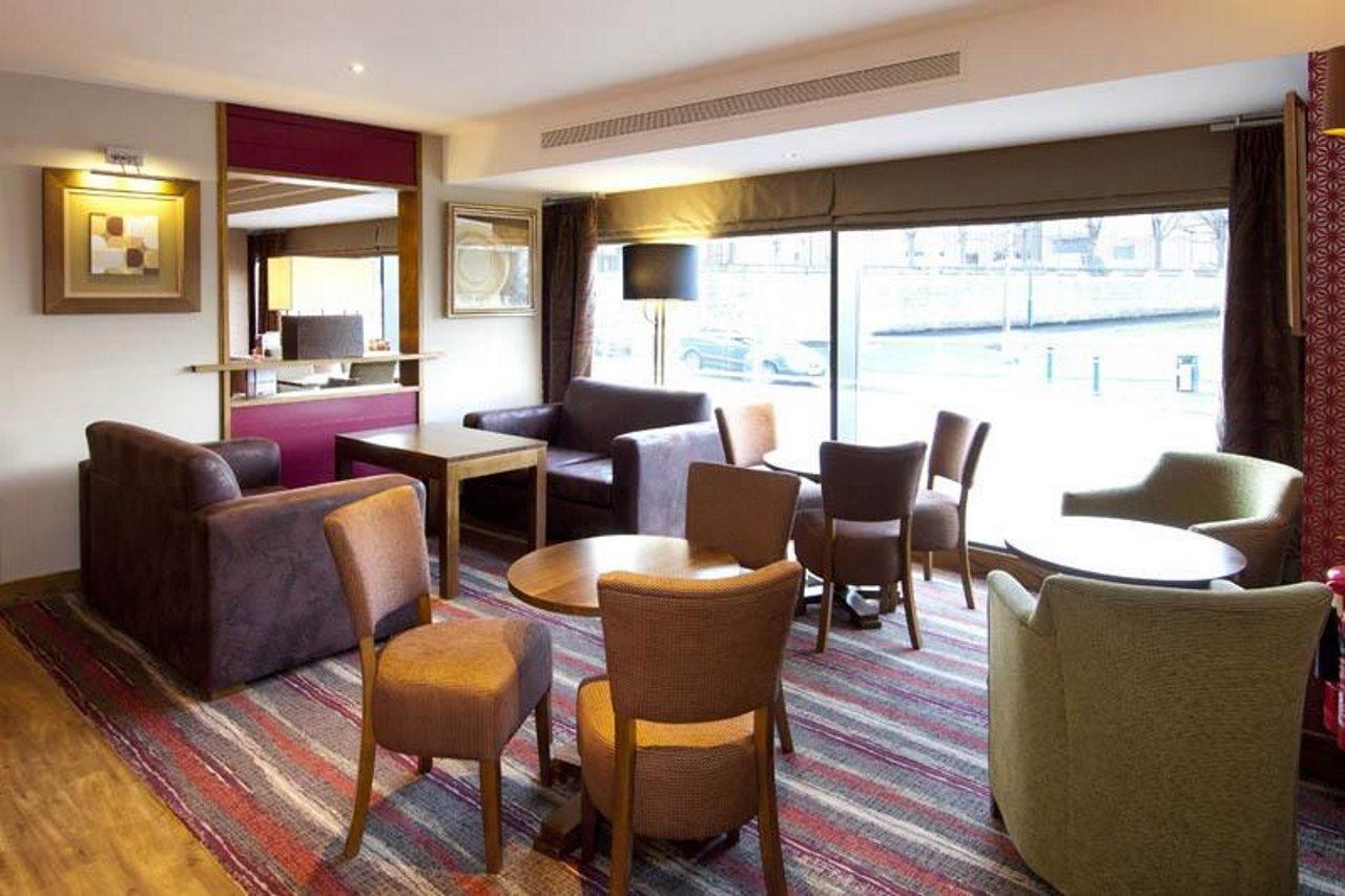 Premier Inn Bradford Central Екстер'єр фото