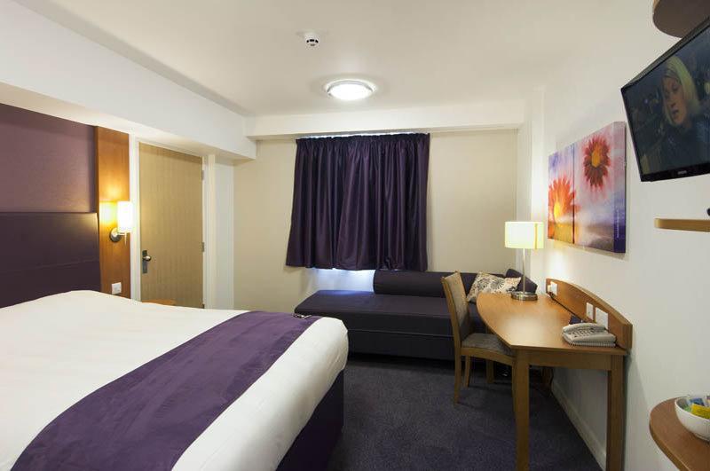 Premier Inn Bradford Central Екстер'єр фото