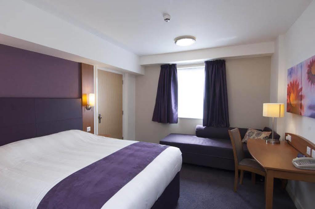 Premier Inn Bradford Central Екстер'єр фото